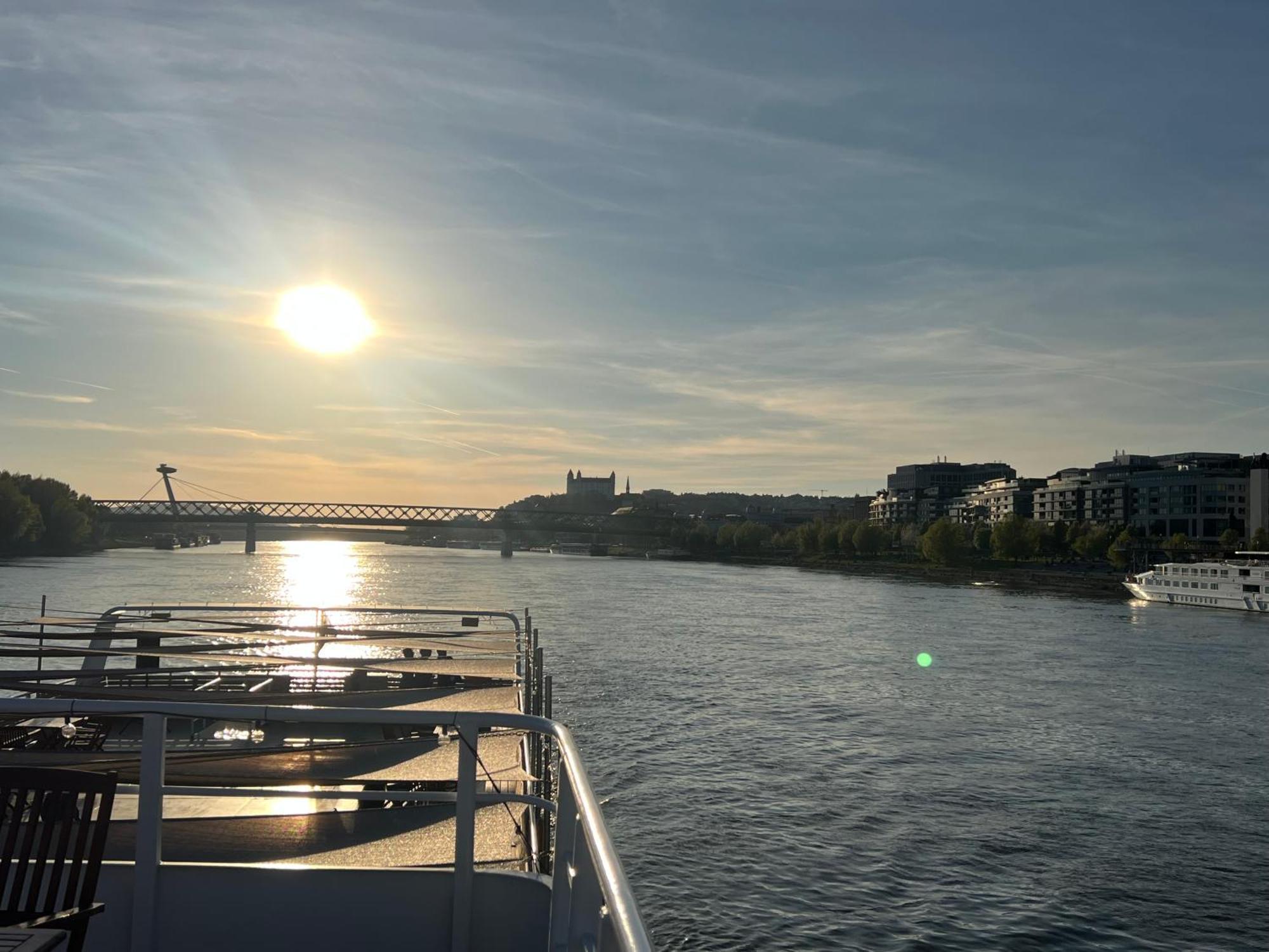Elite River View Apartmán